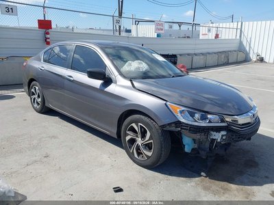 1HGCR2F30GA****** 2016 Honda Accord