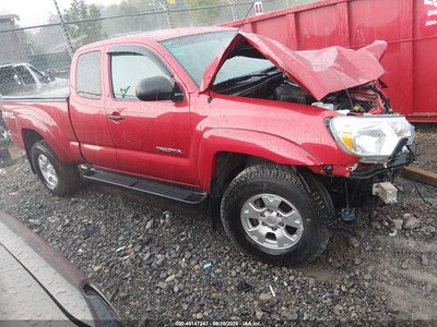 5TFUU4EN4FX****** 2015 Toyota Tacoma