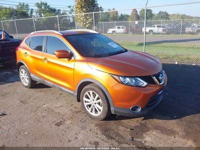JN1BJ1CR0HW****** 2017 Nissan Rogue Sport