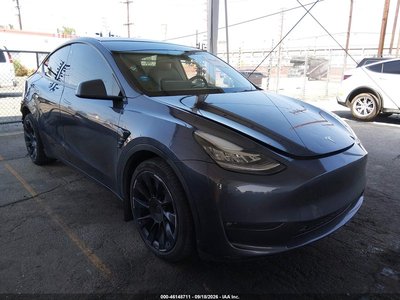5YJYGDEE4MF****** 2021 Tesla Model Y