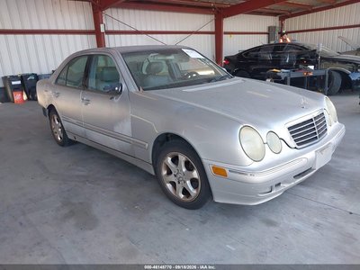 WDBJF65J72B****** 2002 Mercedes-Benz E-Class