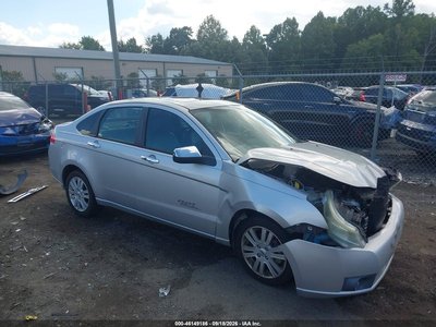 1FAHP3HN8BW****** 2011 Ford Focus