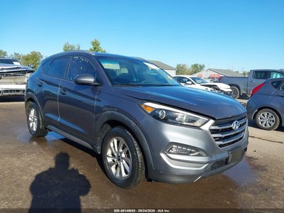 KM8J3CA47HU****** 2017 Hyundai Tucson
