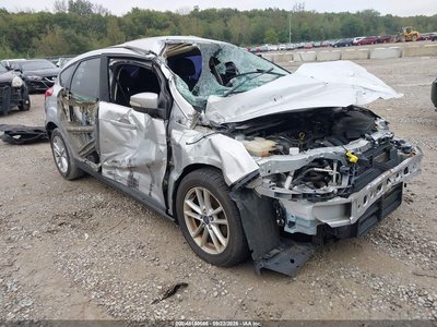 1FADP3K22FL****** 2015 Ford Focus