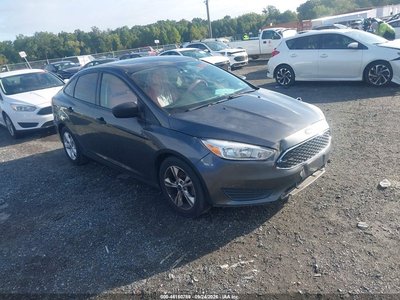 1FADP3E22JL****** 2018 Ford Focus