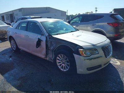 2C3CCAAGXDH****** 2013 Chrysler 300