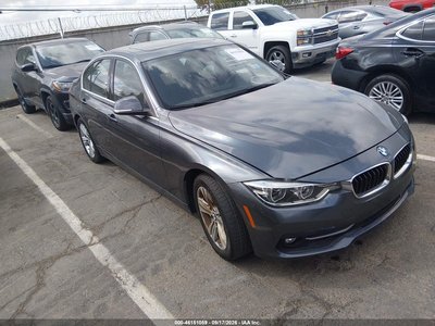WBA8B9G57JN****** 2018 BMW 3 Series