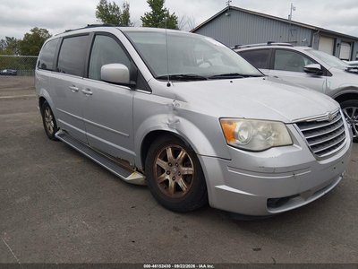 2A8HR54PX8R****** 2008 Chrysler Town & Country