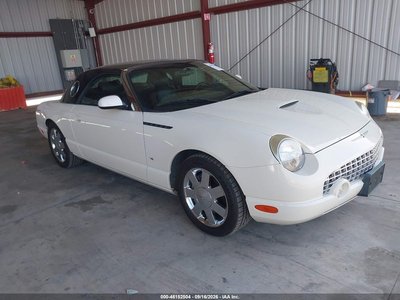 1FAHP60AX3Y****** 2003 Ford Thunderbird