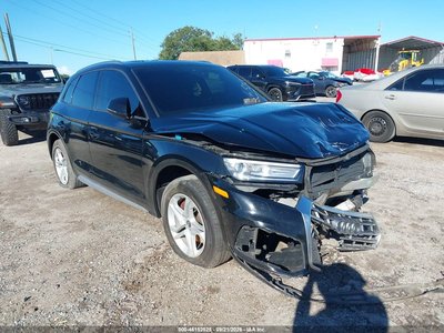 WA1ANAFY2J2****** 2018 Audi Q5
