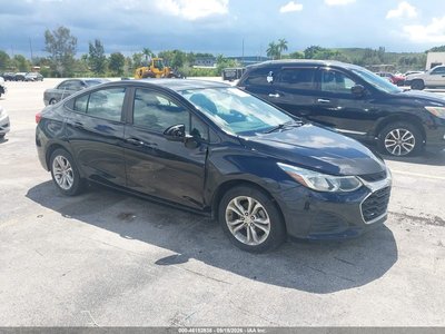 1G1BC5SMXK7****** 2019 Chevrolet Cruze