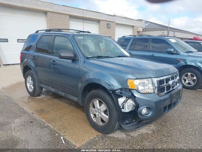 1FMCU9DG8BK****** 2011 Ford Escape