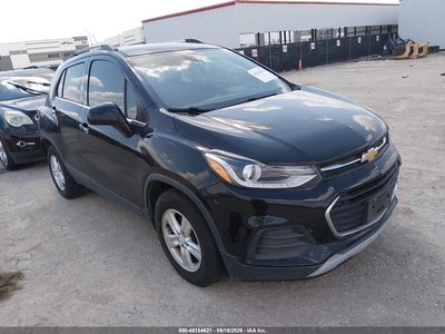 3GNCJLSB8JL****** 2018 Chevrolet Trax