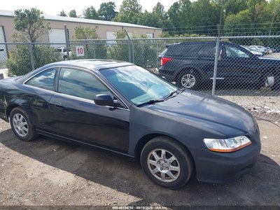 1HGCG32002A****** 2002 Honda Accord