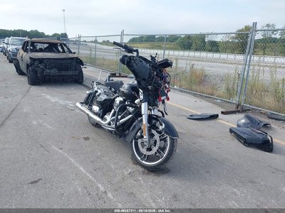 1HD1KRC18HB****** 2017 Harley-Davidson FLHXS