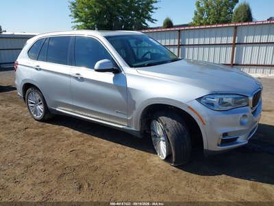 5UXKT0C54G0****** 2016 BMW X5