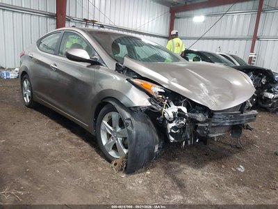 5NPDH4AE6DH****** 2013 Hyundai Elantra