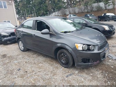 1G1JC5SH4D4****** 2013 Chevrolet Sonic