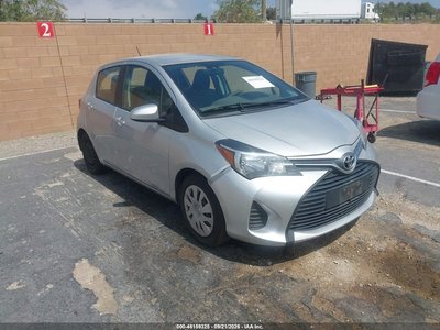 VNKKTUD39FA****** 2015 Toyota Yaris