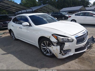 JN1BY1AR8GM****** 2016 Infiniti Q70