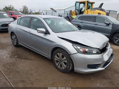 1HGCR2F30DA****** 2013 Honda Accord