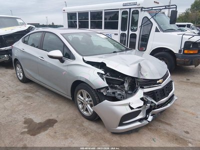 1G1BE5SM1J7****** 2018 Chevrolet Cruze