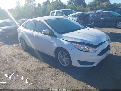 1FADP3F25HL****** 2017 Ford Focus