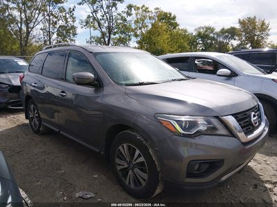 5N1DR2MN4HC****** 2017 Nissan Pathfinder