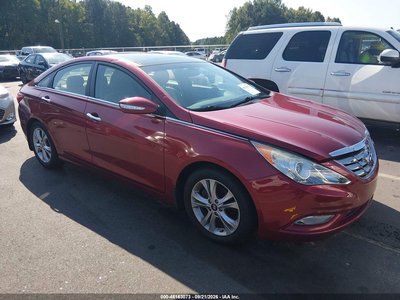 5NPEC4AC7DH****** 2013 Hyundai Sonata