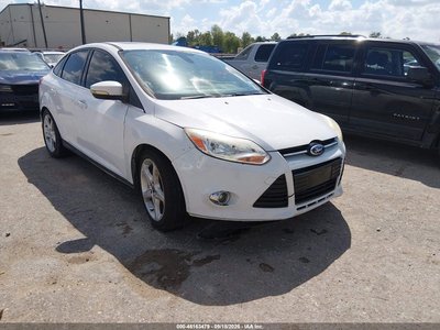 1FAHP3H21CL****** 2012 Ford Focus