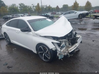 1HGCV1F3XJA****** 2018 Honda Accord