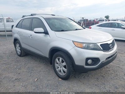 5XYKT3A64DG****** 2013 Kia Sorento