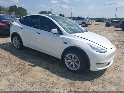 5YJYGDEE7MF****** 2021 Tesla Model Y