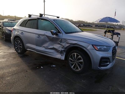WA1AAAFY5M2****** 2021 Audi Q5