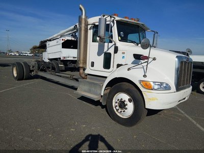 2NP2HN7X5DM****** 2013 Peterbilt 337