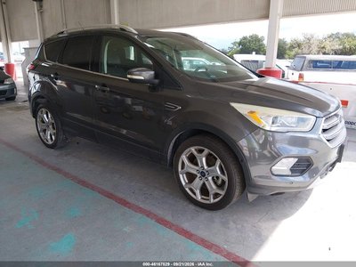 1FMCU9J96HU****** 2017 Ford Escape