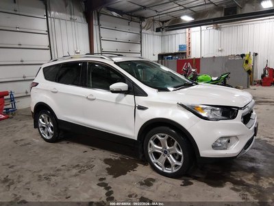 1FMCU9J90JU****** 2018 Ford Escape