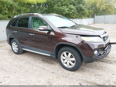 5XYKT4A67CG****** 2012 Kia Sorento