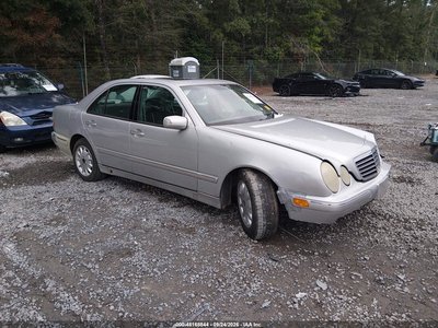 WDBJF65J71B****** 2001 Mercedes-Benz E-Class