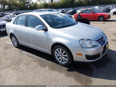 3VWRZ7AJ5AM****** 2010 Volkswagen Jetta