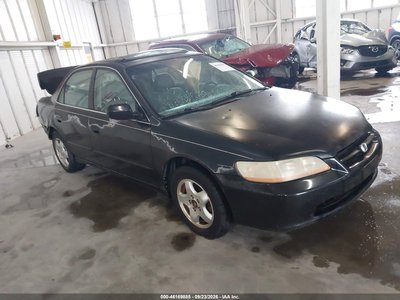 1HGCG1652YA****** 2000 Honda Accord