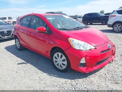 JTDKDTB37E1****** 2014 Toyota Prius C
