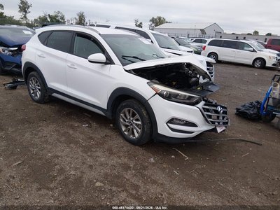 KM8J3CA44JU****** 2018 Hyundai Tucson