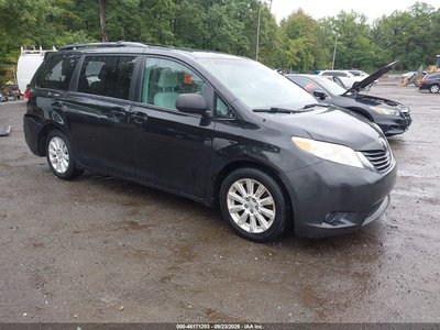 5TDJK3DC6DS****** 2013 Toyota Sienna
