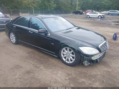 WDDNG9EB6CA****** 2012 Mercedes-Benz S 550