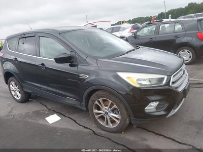 1FMCU9G97HU****** 2017 Ford Escape