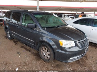 2A4RR5DG6BR****** 2011 Chrysler Town & Country