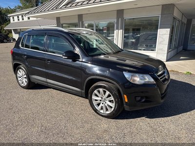 WVGBV95N39W****** 2009 Volkswagen Tiguan