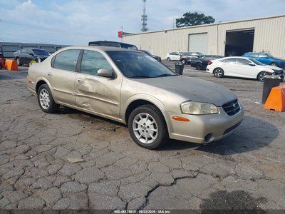 JN1CA31D7YT****** 2000 Nissan Maxima