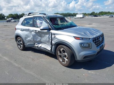 KMHRC8A39MU****** 2021 Hyundai Venue